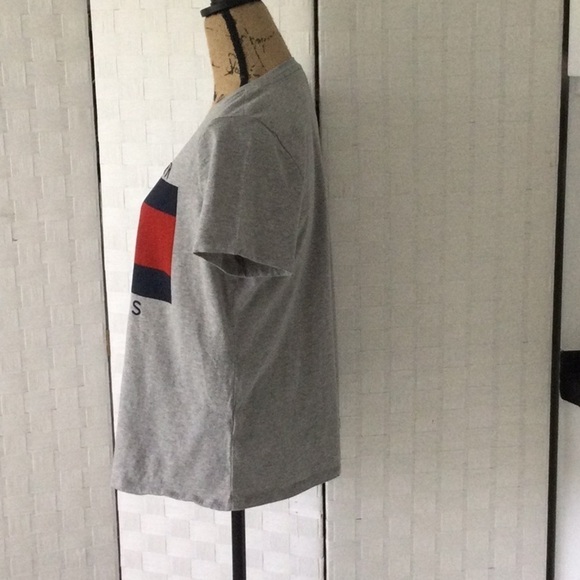 Woman’s Tommy Hilfiger T Shirt size XL color gray washable #458 - Picture 2 of 6
